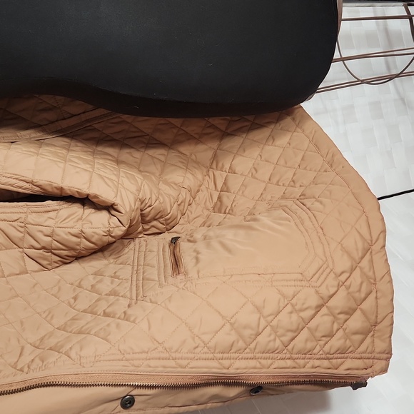Lands' End Camel Colored Quilted Mid-Length Jacket - Size 3X - Picture 5 of 15